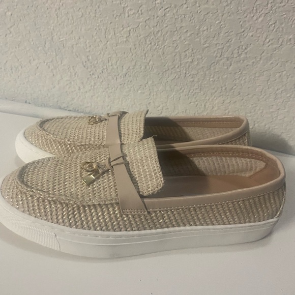 steven new york Shoes - Steven New York Kiana tan 1” platform loafer with woven design size 7